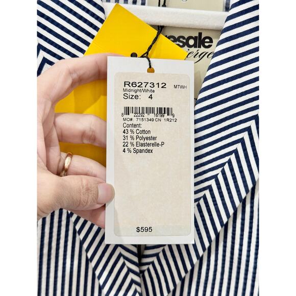 NWT St. John Seersucker Striped Single Breasted Blazer Midnight White Women's 4 - Picture 4 of 4